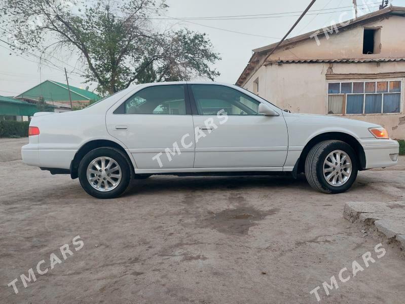 Toyota Camry 2000 - 150 000 TMT - Köneürgenç - img 4