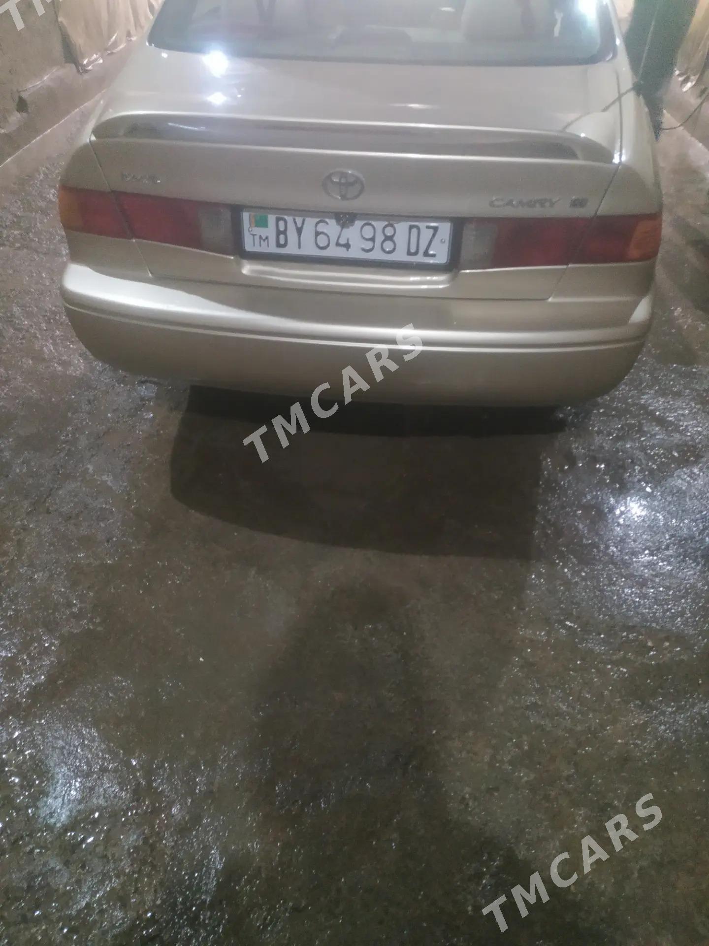 Toyota Camry 2001 - 130 000 TMT - Кёнеургенч - img 2