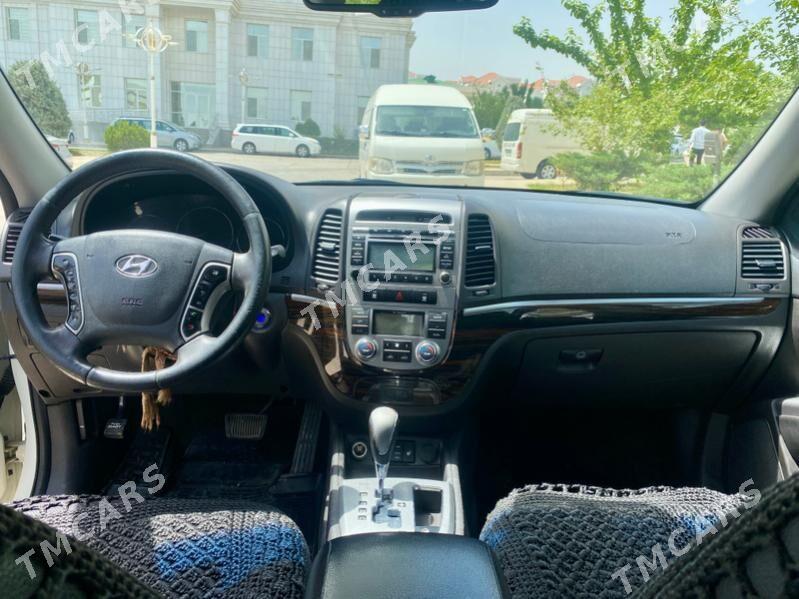 Hyundai Santa Fe 2011 - 195 000 TMT - Aşgabat - img 2