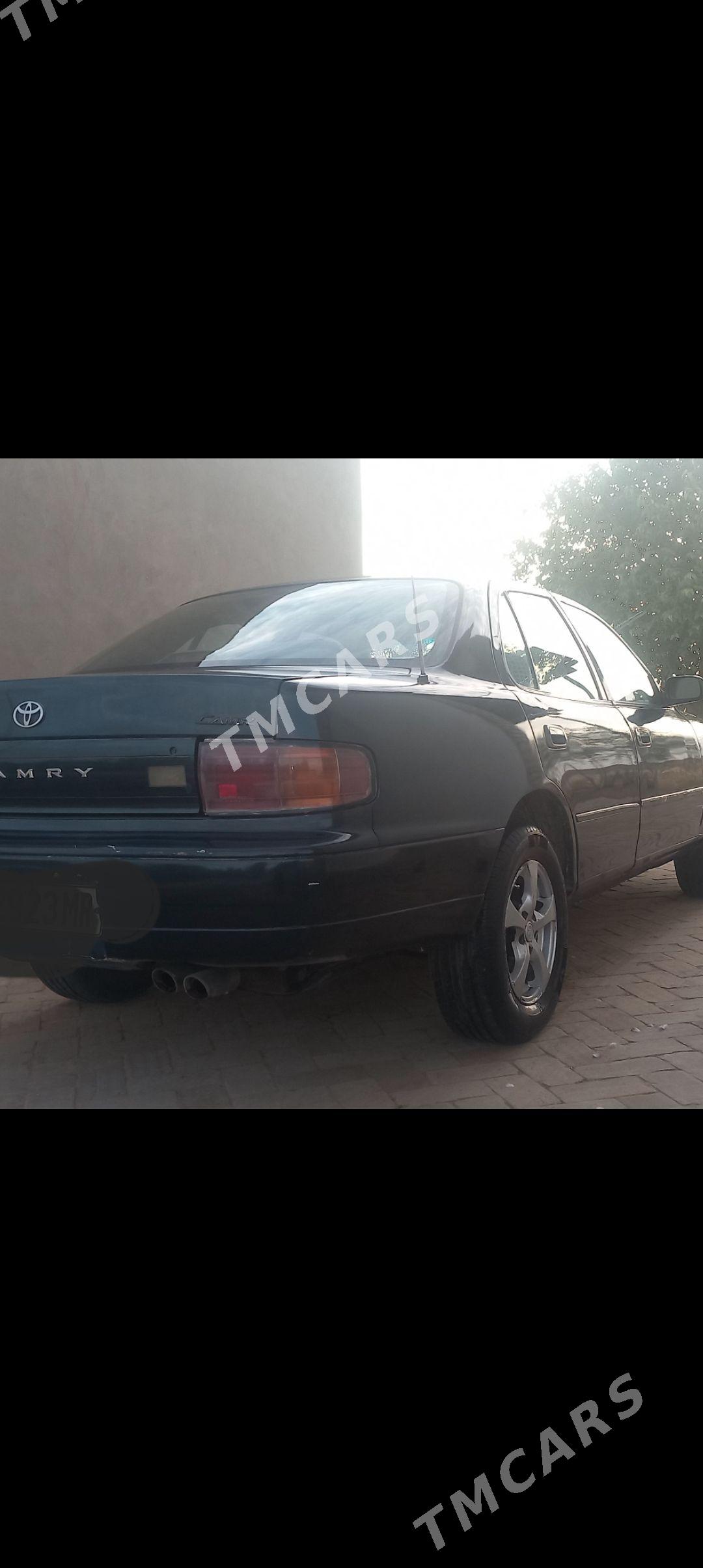 Toyota Camry 1992 - 80 000 TMT - Ýolöten - img 2