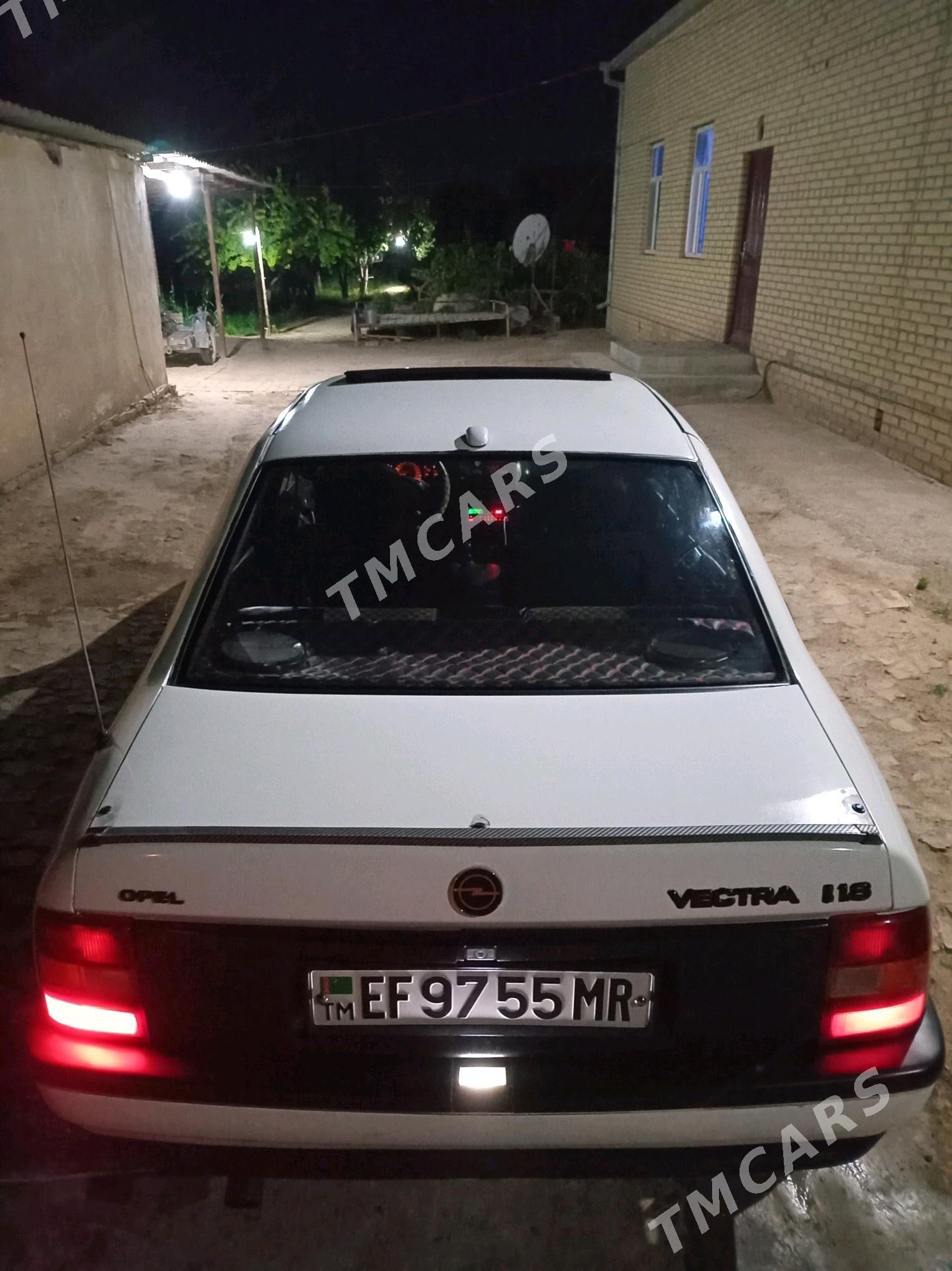 Opel Vectra 1992 - 40 000 TMT - Murgap - img 3