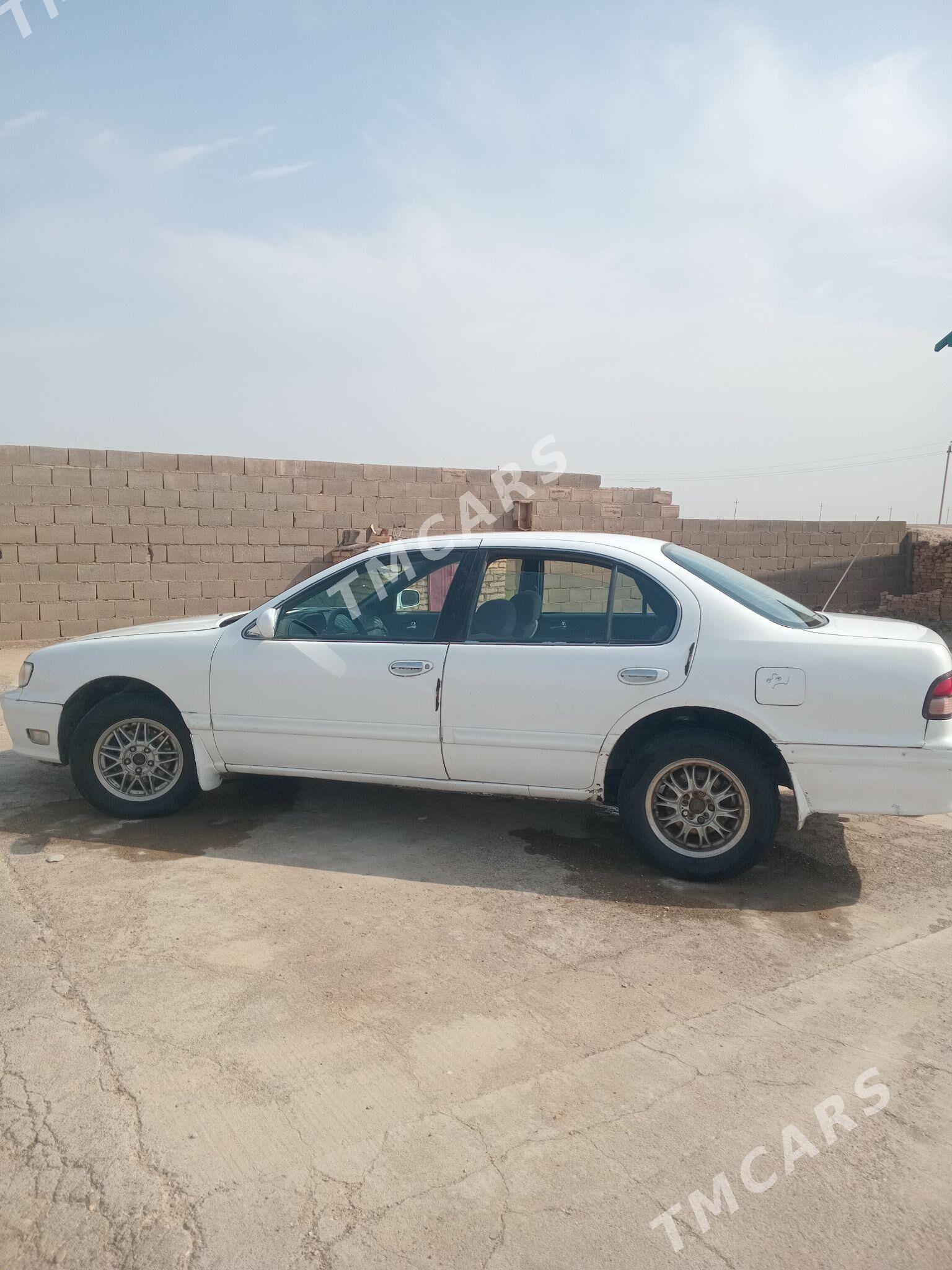 Nissan Cefiro 1996 - 30 000 TMT - Sarahs - img 6
