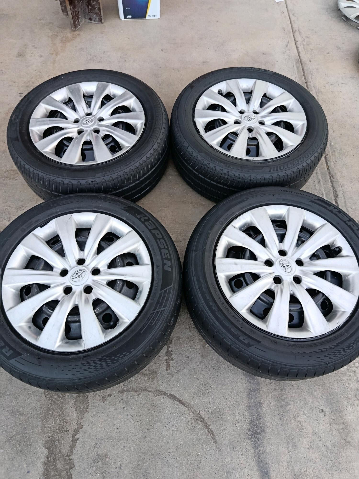 Corolla diska 16 2 200 TMT - 8 mkr - img 2