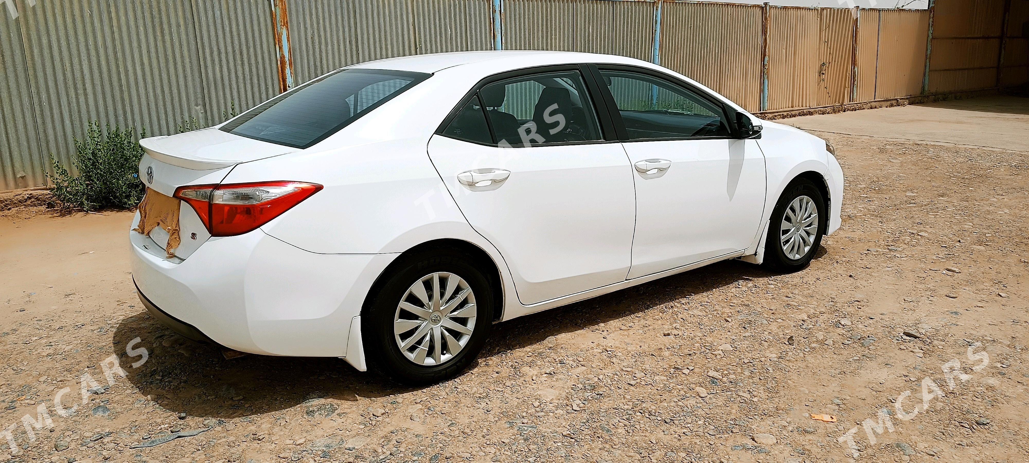 Toyota Corolla 2014 - 155 000 TMT - Бабадайхан - img 4