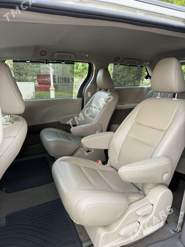 Toyota Sienna 2019 - 395 000 TMT - Aşgabat - img 4