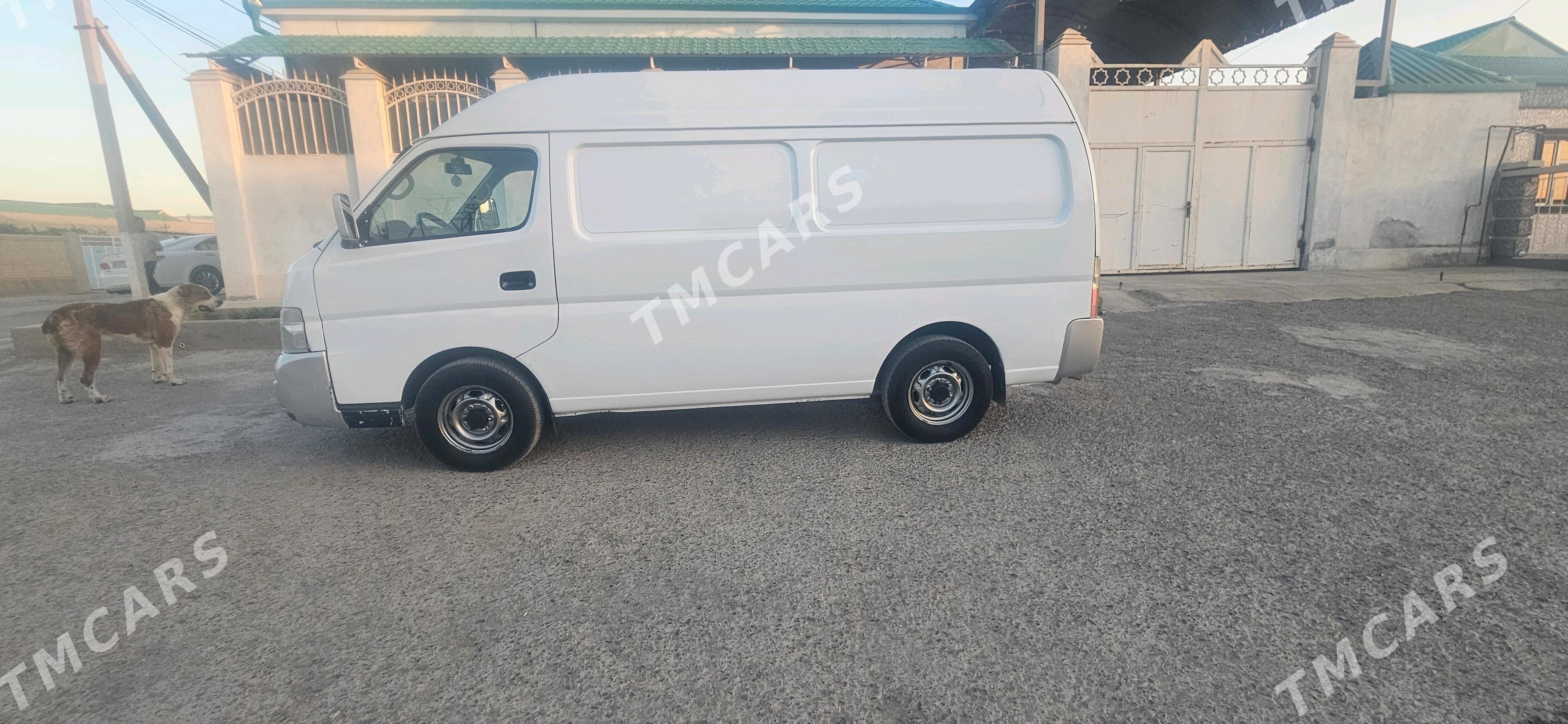 Nissan Urvan 2004 - 140 000 TMT - Änew - img 2