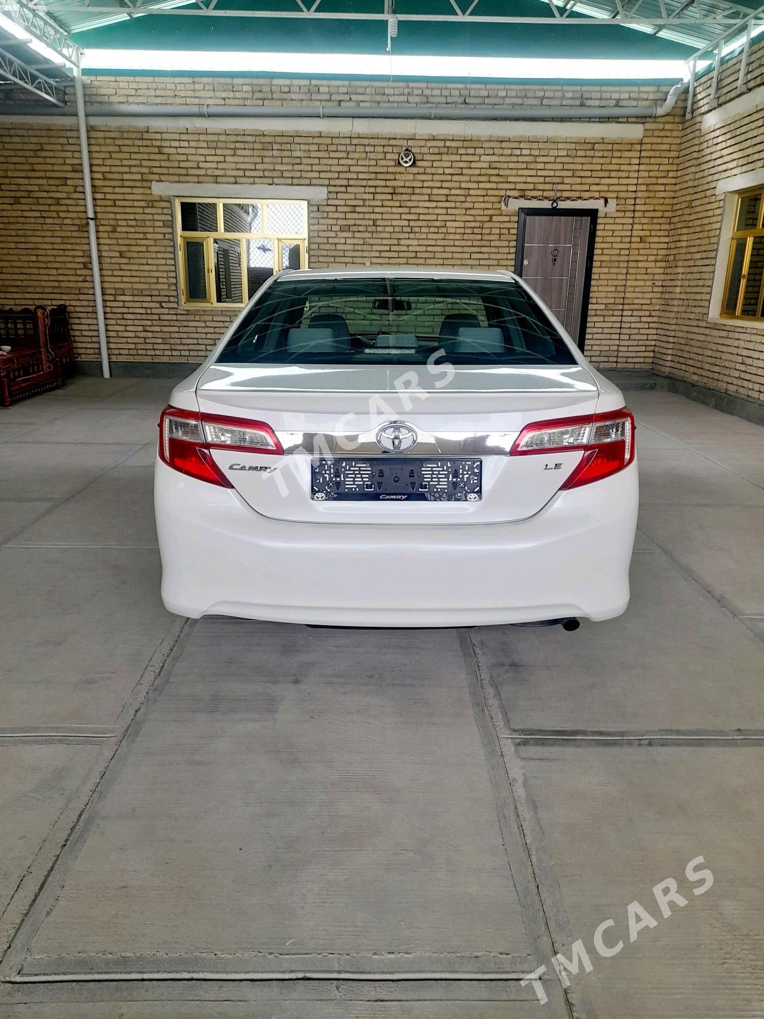 Toyota Camry 2012 - 180 000 TMT - Gökdepe - img 3