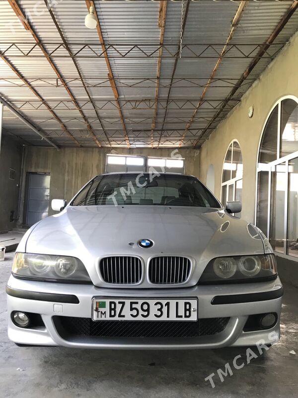 BMW E39 2002 - 105 000 TMT - Türkmenabat - img 4