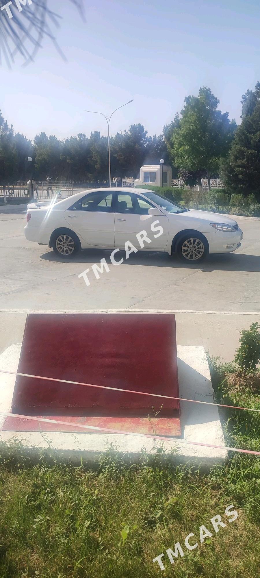 Toyota Camry 2004 - 140 000 TMT - Мургап - img 3