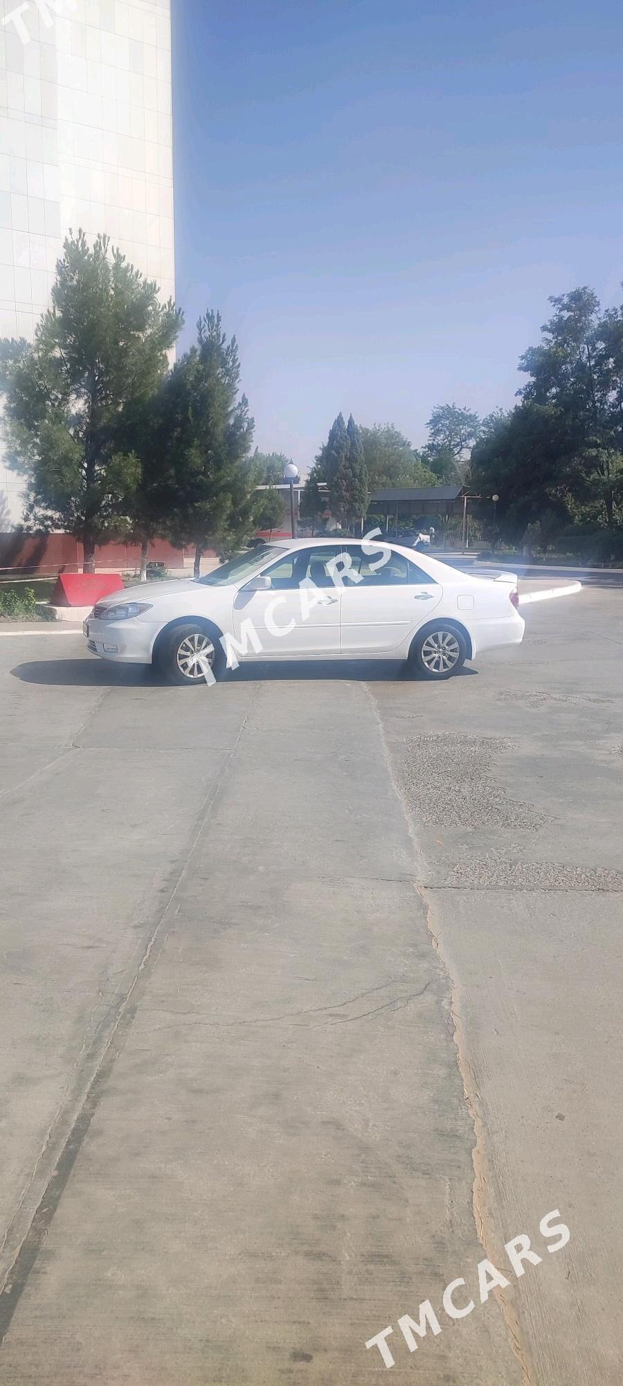 Toyota Camry 2004 - 140 000 TMT - Мургап - img 5