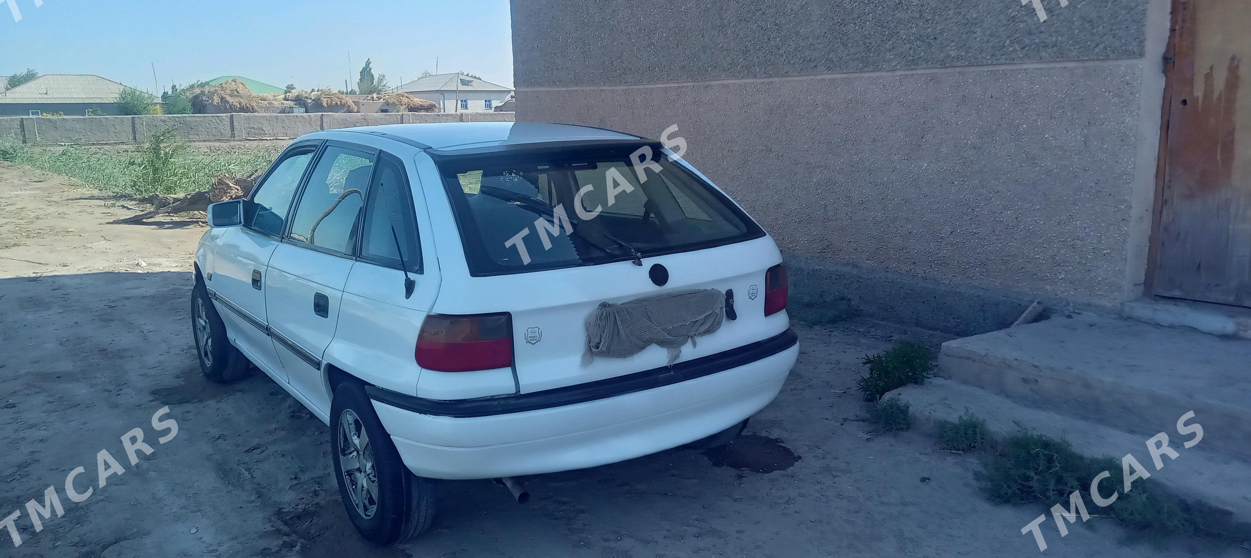 Opel Astra 1992 - 30 000 TMT - Шабатский этрап - img 3