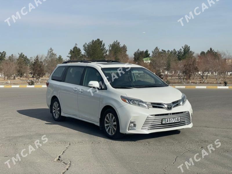 Toyota Sienna 2018 - 600 000 TMT - Ашхабад - img 3