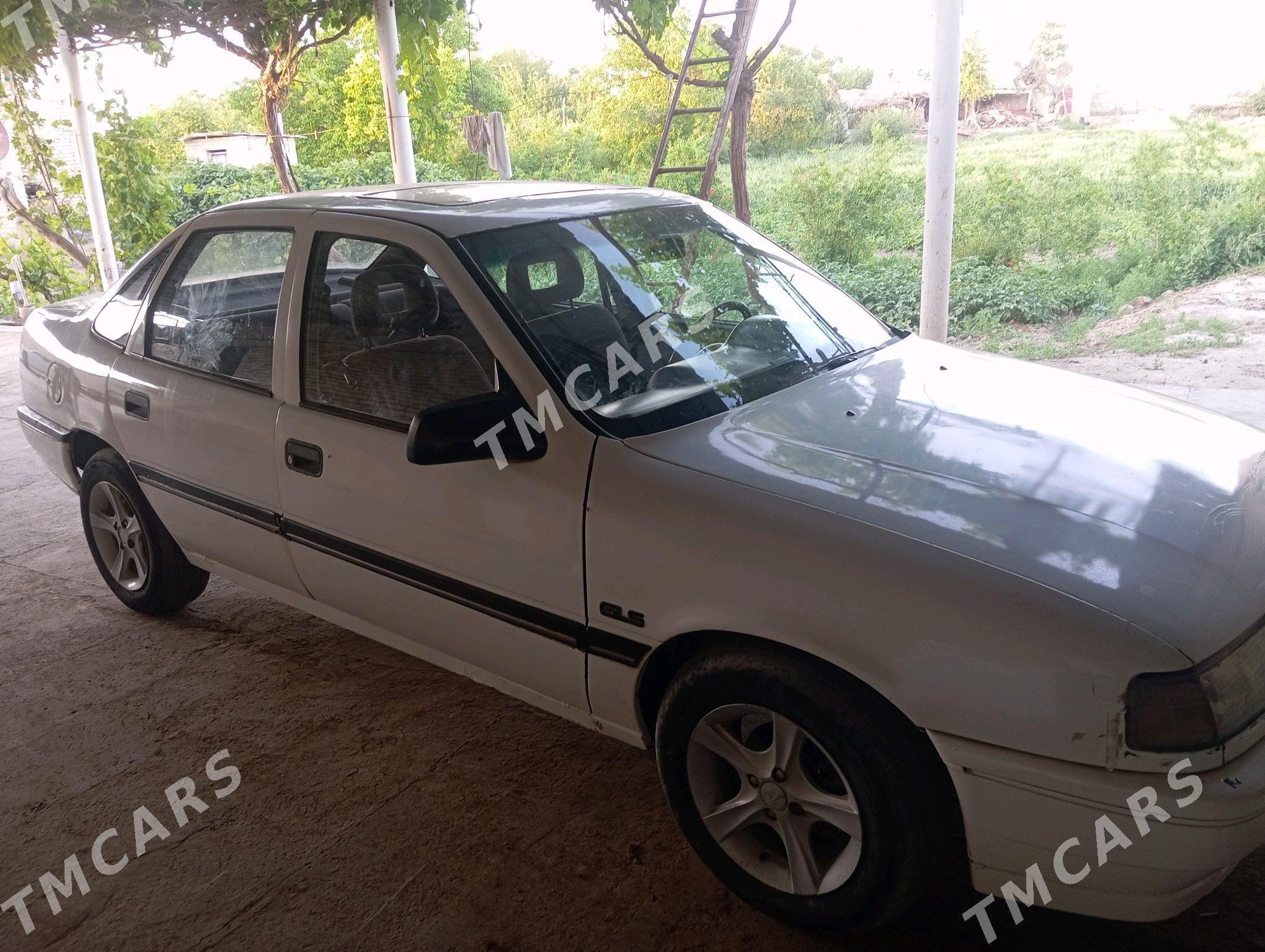 Opel Vectra 1991 - 22 000 TMT - Саят - img 5