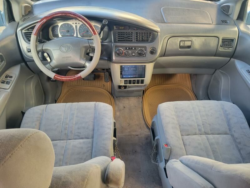 Toyota Sienna 2003 - 129 000 TMT - Mary - img 4