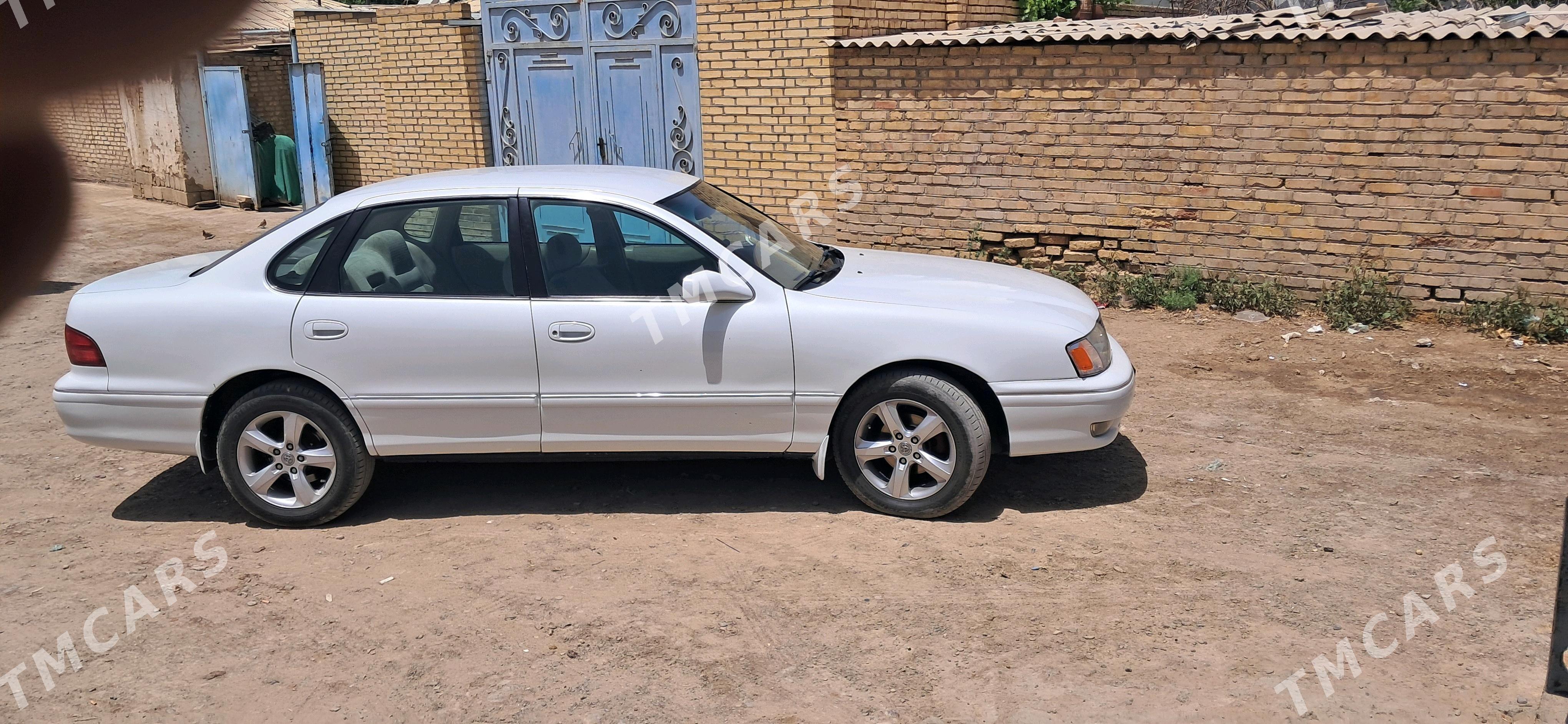 Toyota Avalon 1998 - 130 000 TMT - Мары - img 3