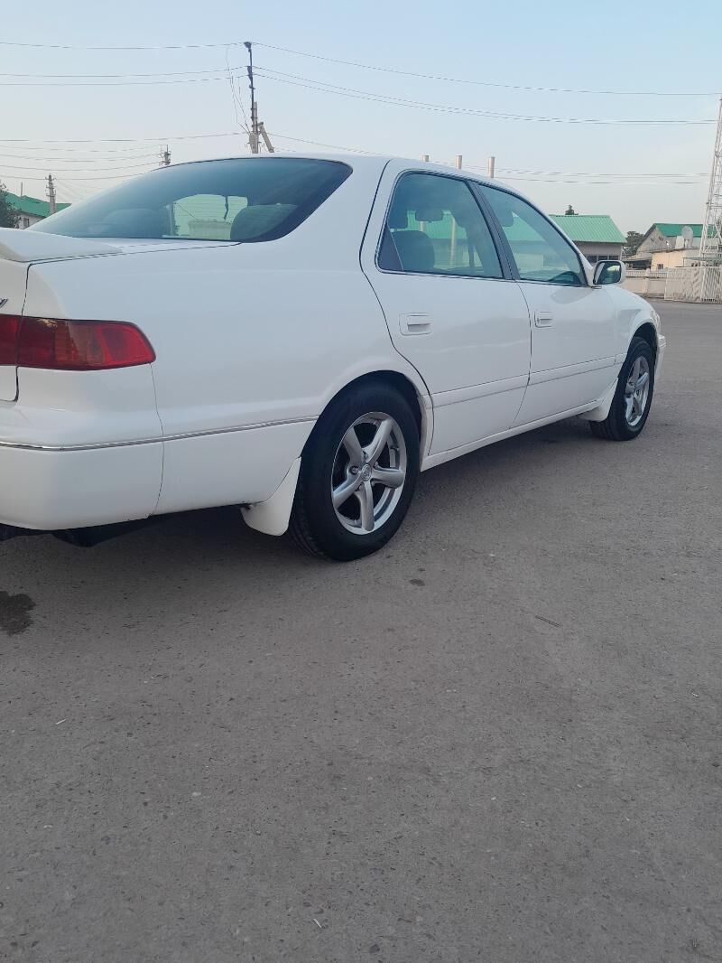Toyota Camry 2000 - 120 000 TMT - Hitrowka - img 4