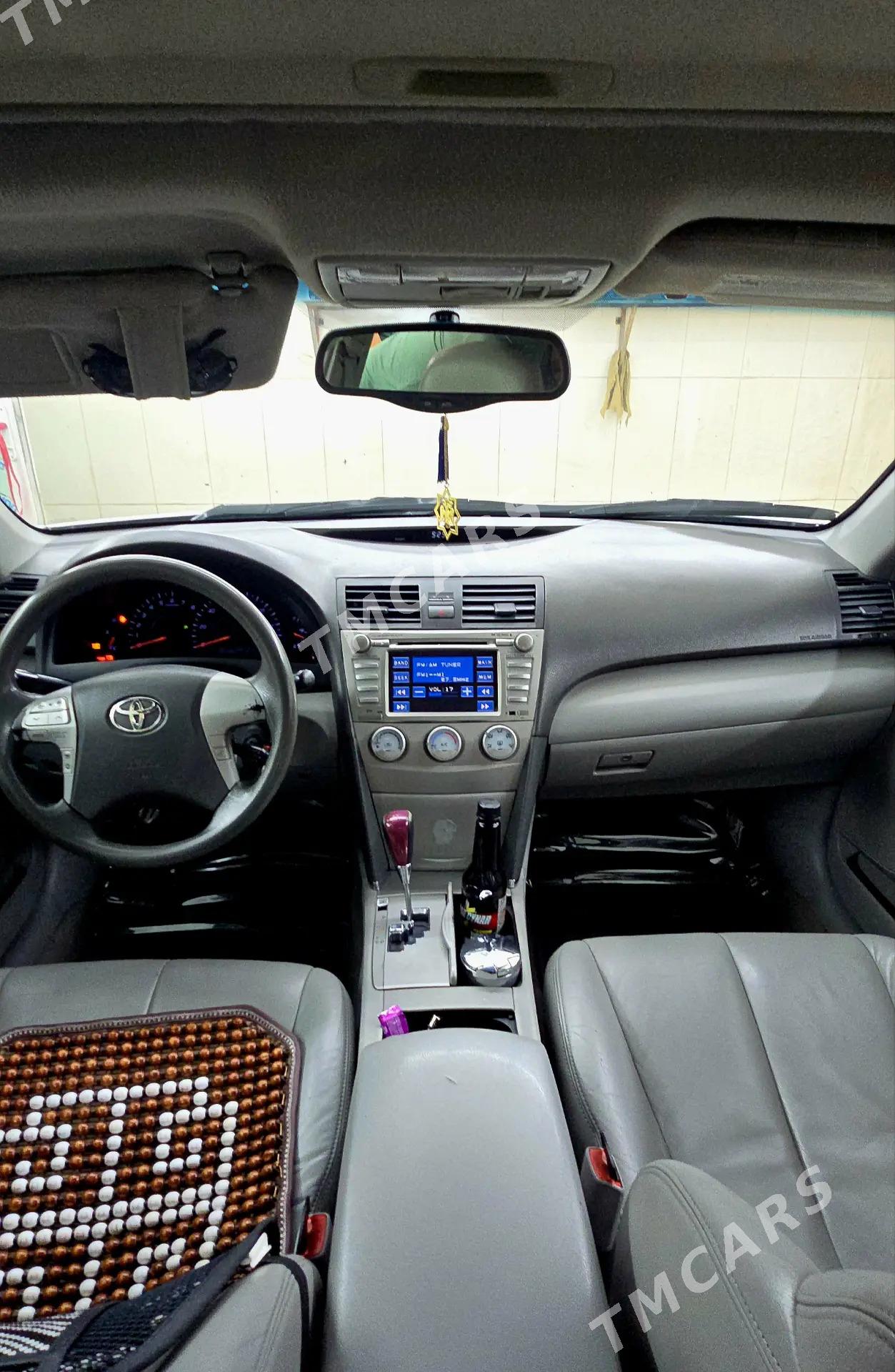 Toyota Camry 2010 - 190 000 TMT - Daşoguz - img 9
