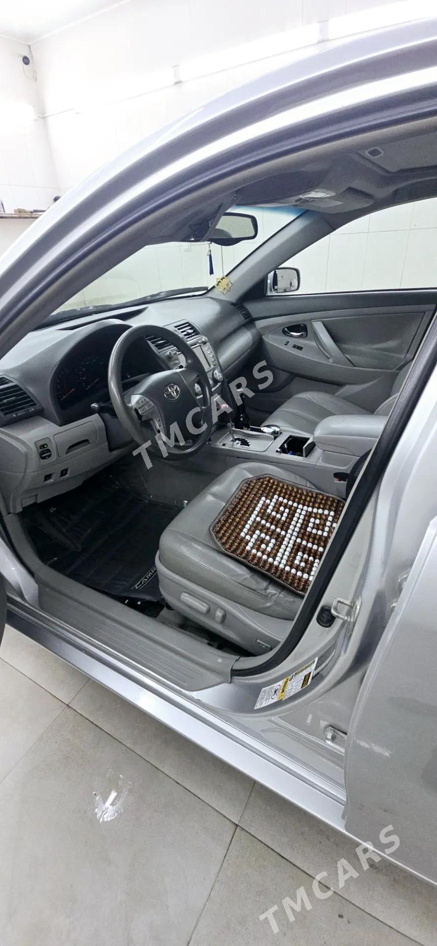 Toyota Camry 2010 - 190 000 TMT - Daşoguz - img 8