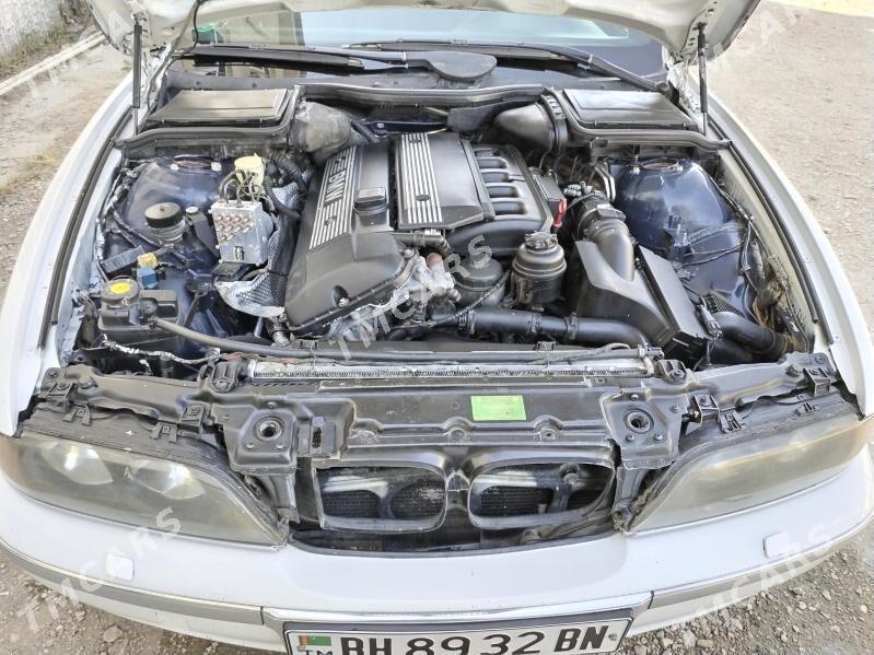 BMW E39 1998 - 75 000 TMT - Balkanabat - img 6