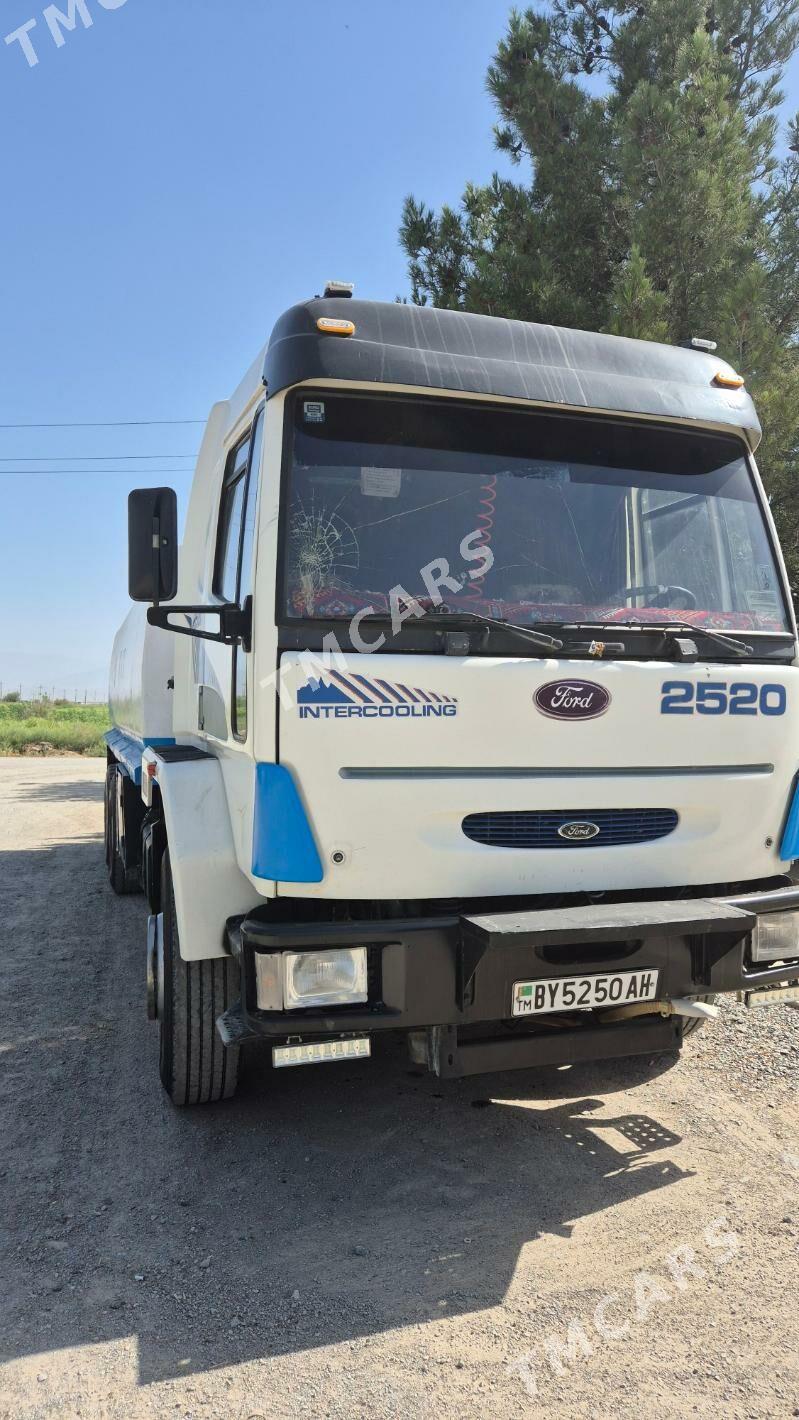 Ford Cargo 3535D 2001 - 250 000 TMT - Gökdepe - img 5