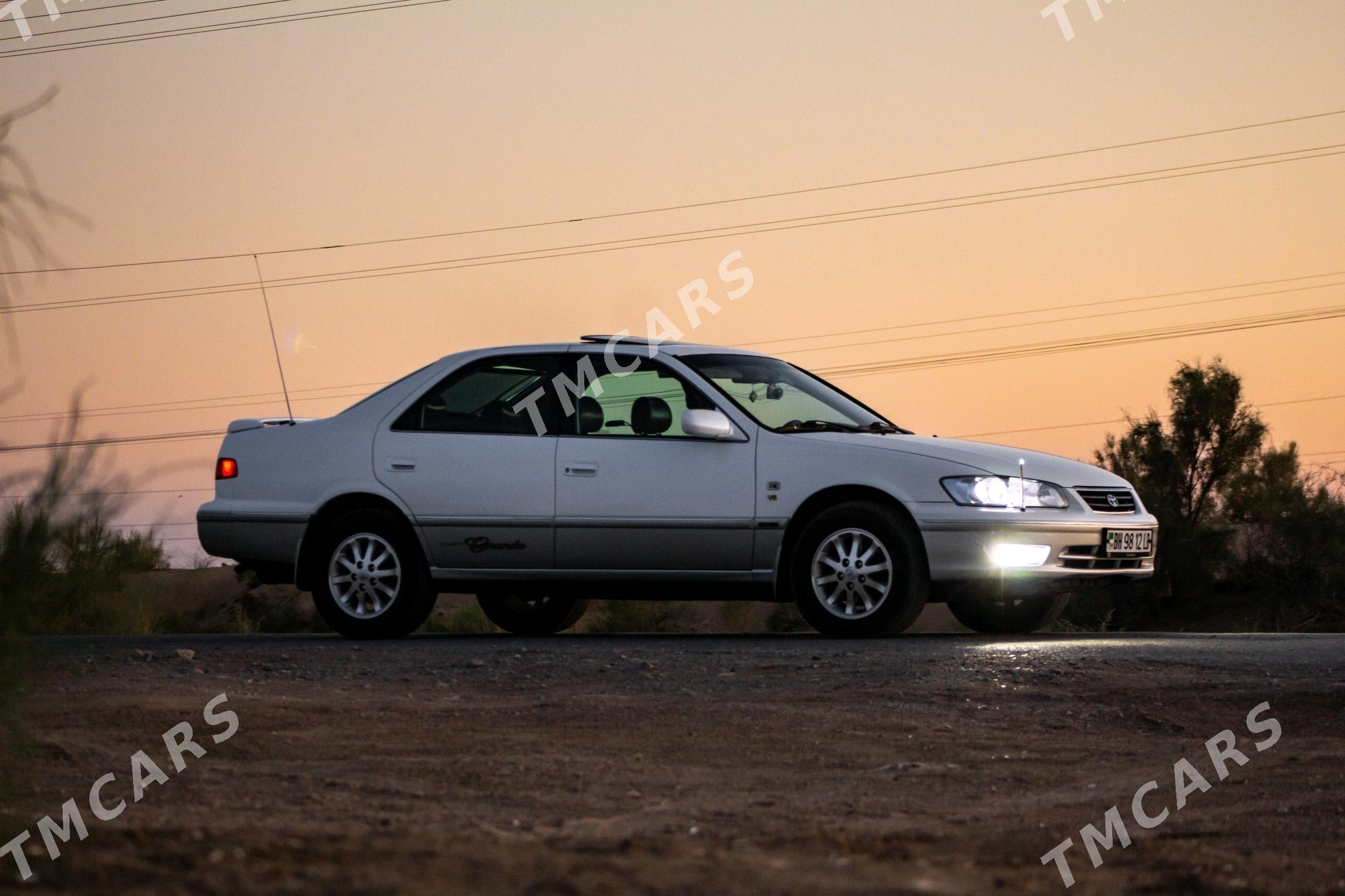 Toyota Camry 2000 - 180 000 TMT - Darganata - img 9
