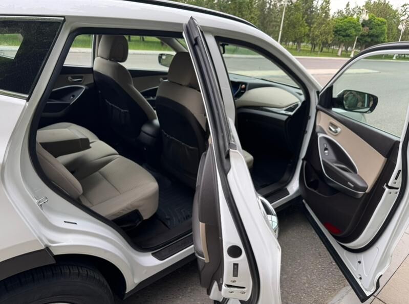 Hyundai Santa Fe 2018 - 255 000 TMT - Aşgabat - img 10