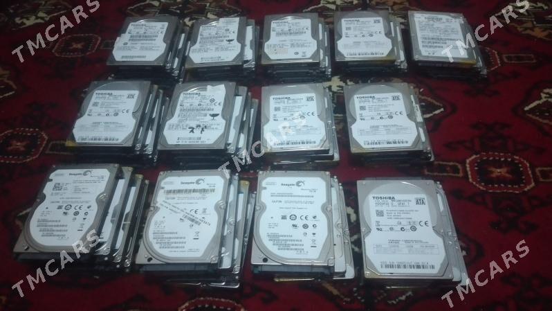 320 hdd, (žoski) noteboogyñky - Balkanabat - img 1
