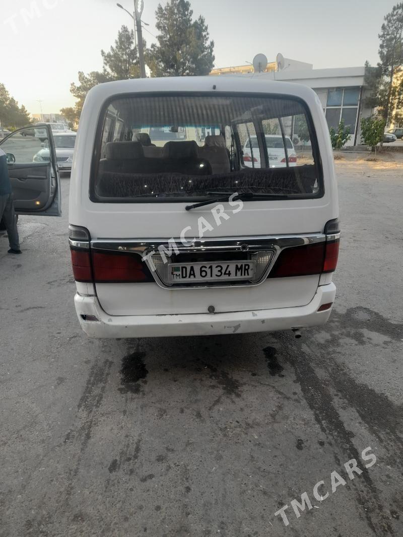 Toyota Hiace 2008 - 118 000 TMT - Baýramaly - img 3