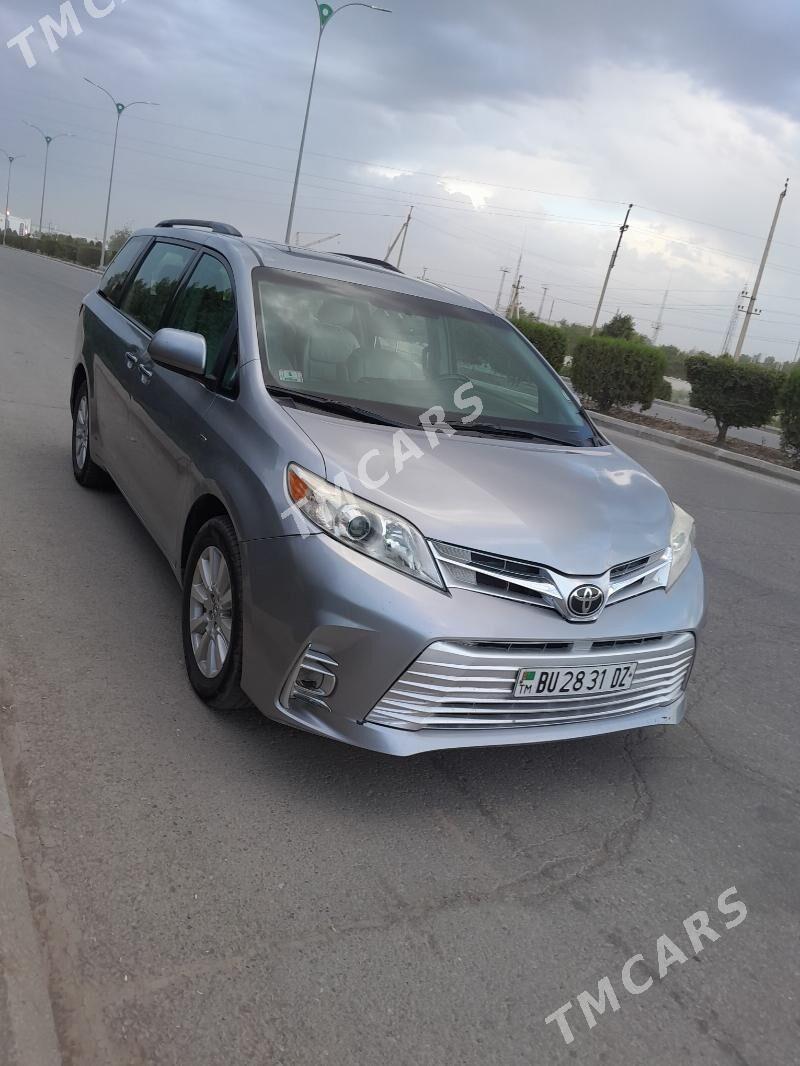 Toyota Sienna 2017 - 380 000 TMT - Gurbansoltan Eje - img 5