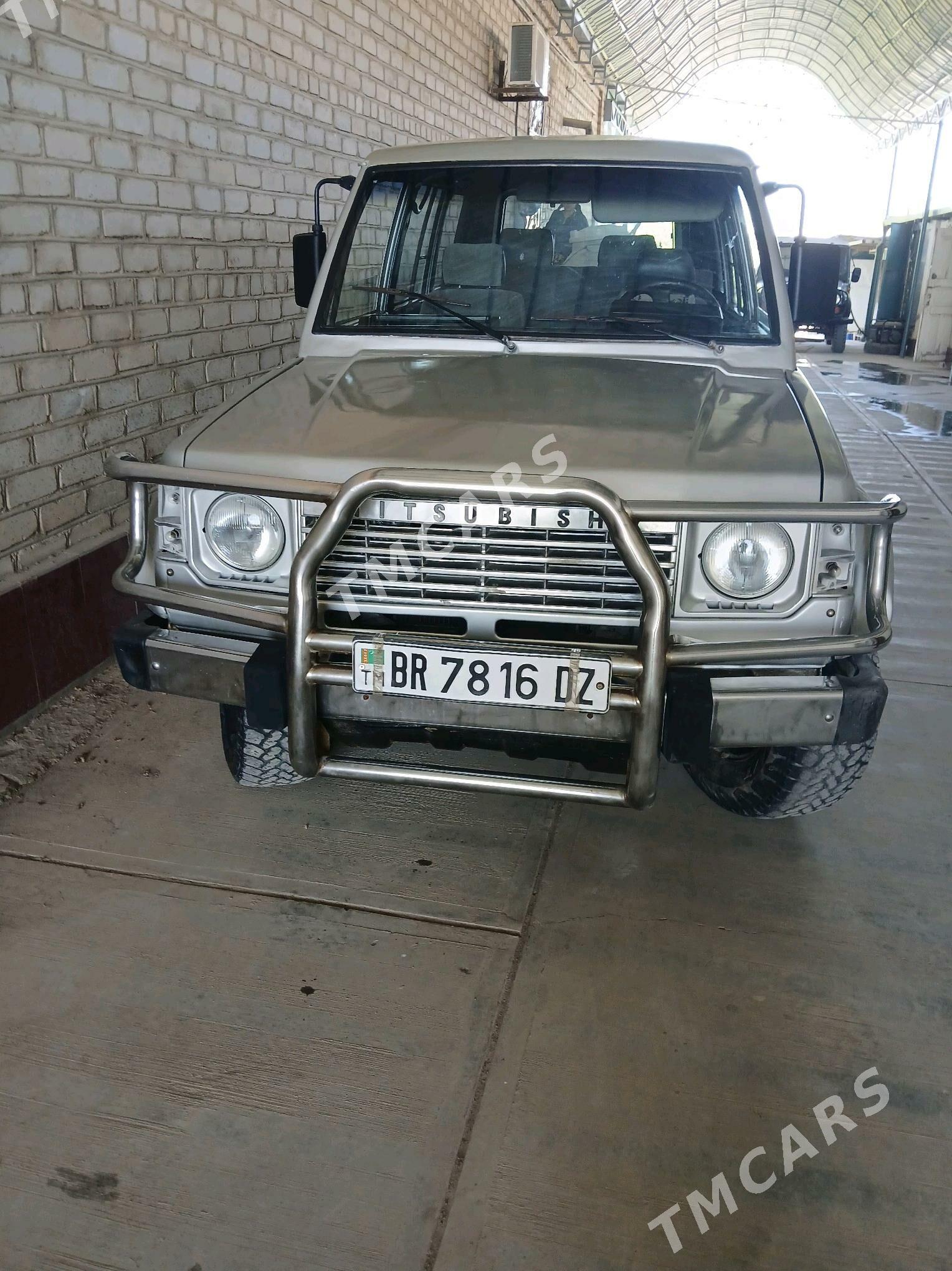 Mitsubishi Pajero 1994 - 45 000 TMT - Şabat etr. - img 4