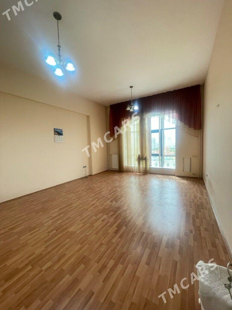 3 ком Подвойская 4 этаж - Podwoýski köç. (Bitarap Türkmenistan şaýoly) - img 5