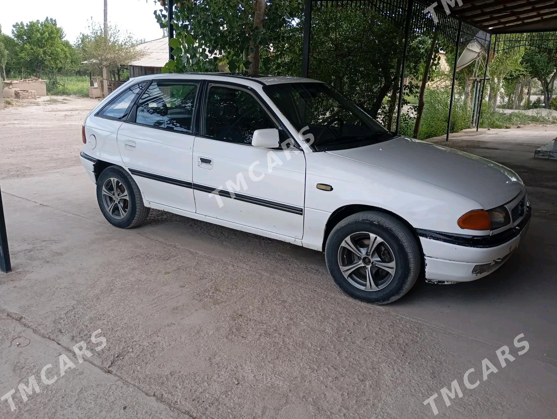 Opel Astra 1993 - 35 000 TMT - Gubadag - img 2