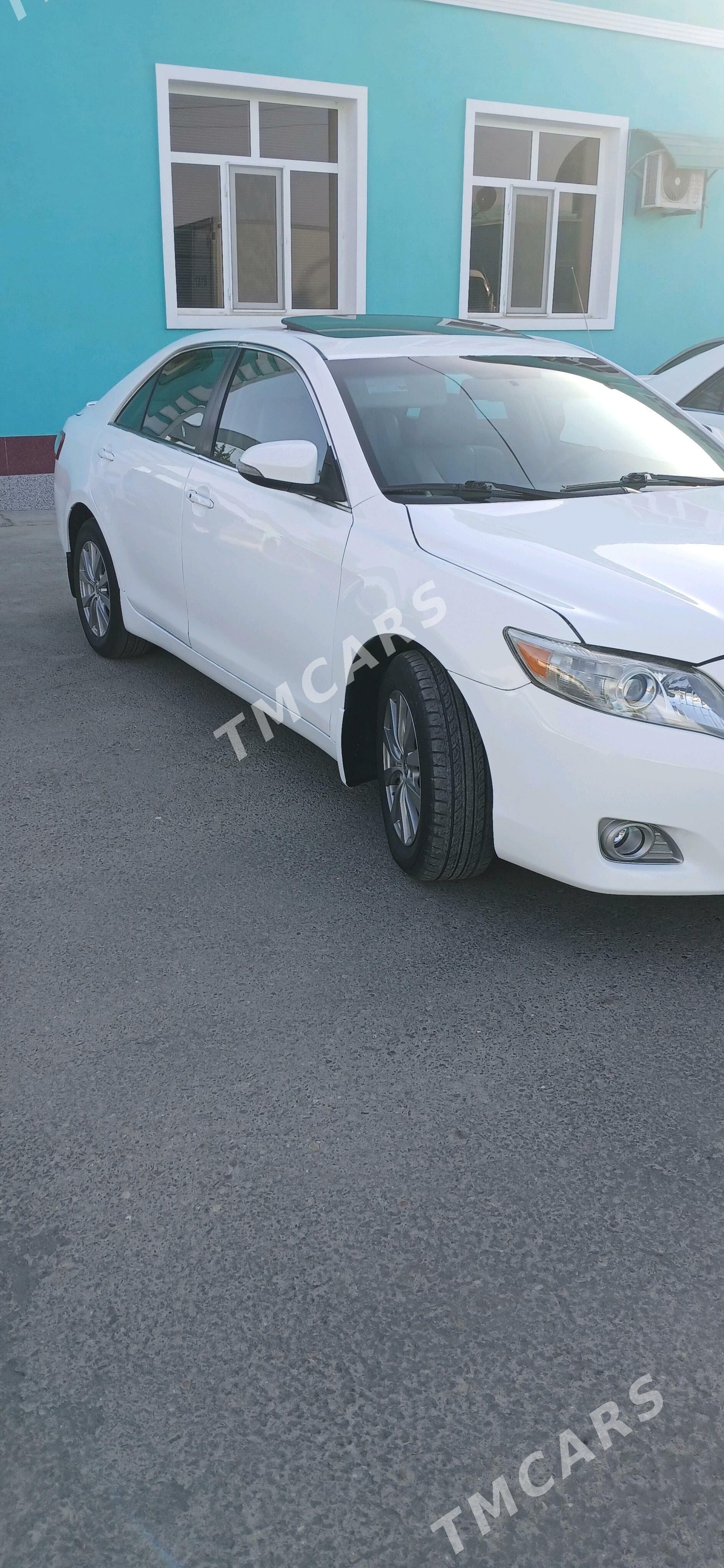 Toyota Camry 2010 - 210 000 TMT - Мары - img 2