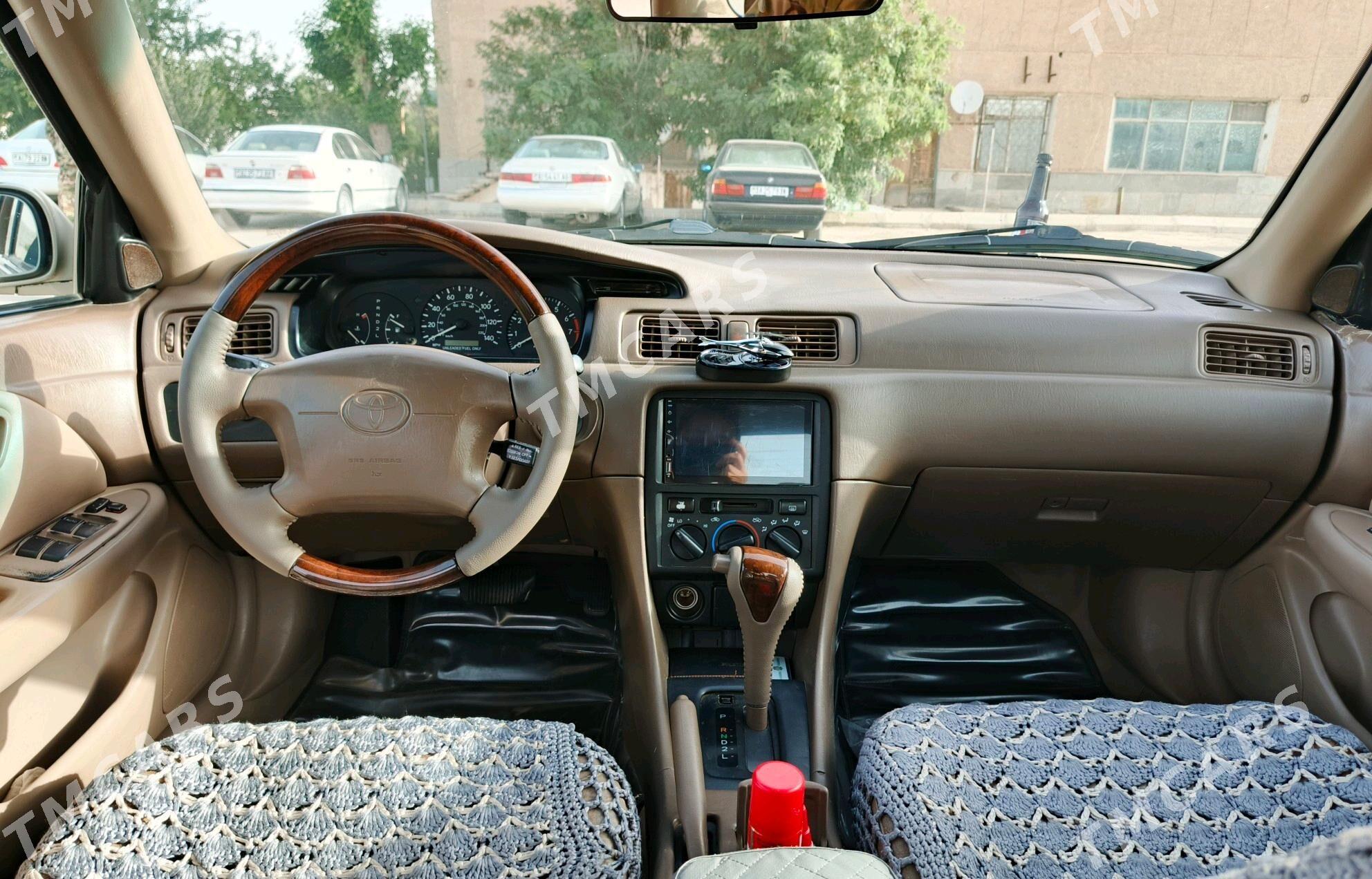 Toyota Camry 1999 - 134 000 TMT - Гызыларбат - img 3