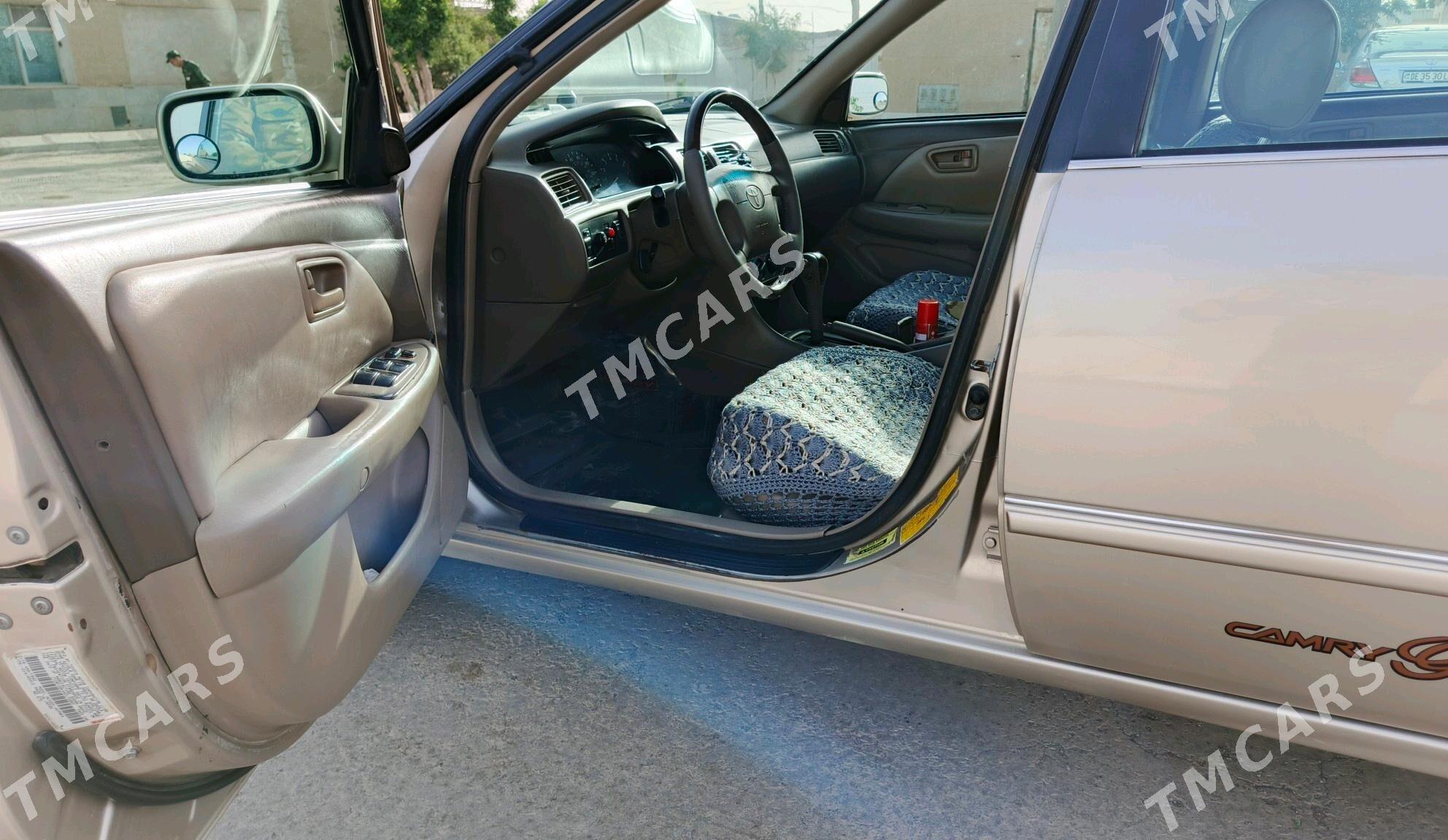 Toyota Camry 1999 - 134 000 TMT - Гызыларбат - img 8