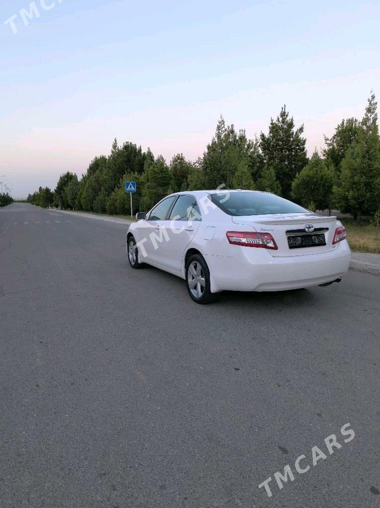Toyota Camry 2010 - 162 000 TMT - Бахарден - img 4