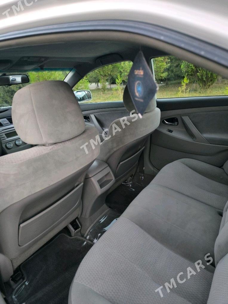 Toyota Camry 2010 - 162 000 TMT - Бахарден - img 3