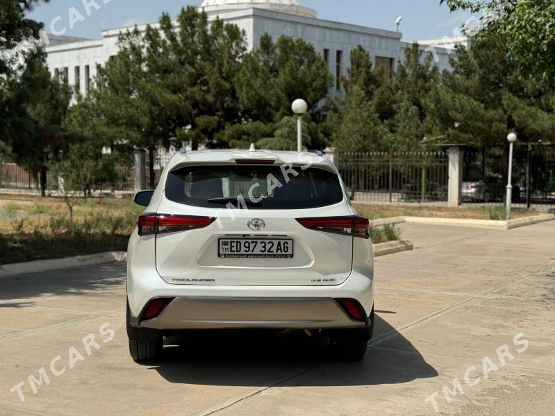 Toyota Highlander 2021 - 585 000 TMT - Ашхабад - img 2