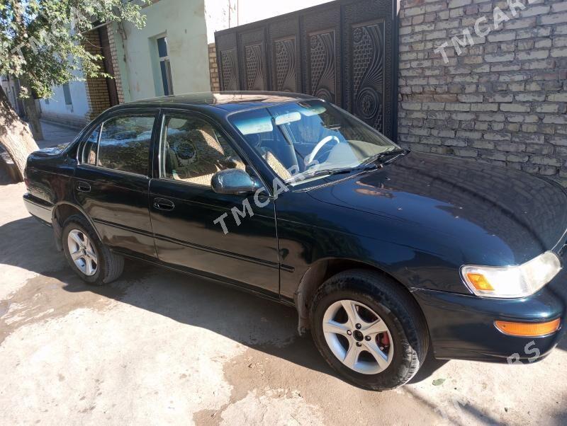 Toyota Corolla 1996 - 60 000 TMT - Köneürgenç - img 4