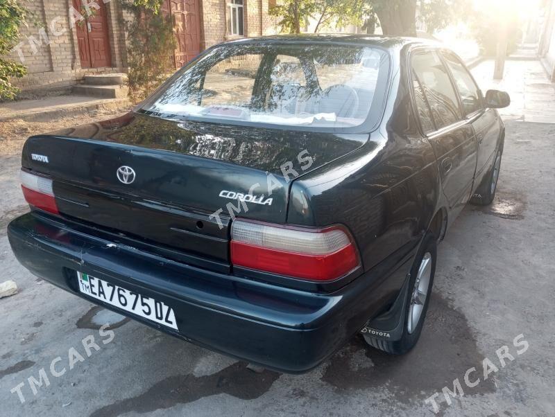 Toyota Corolla 1996 - 60 000 TMT - Köneürgenç - img 3
