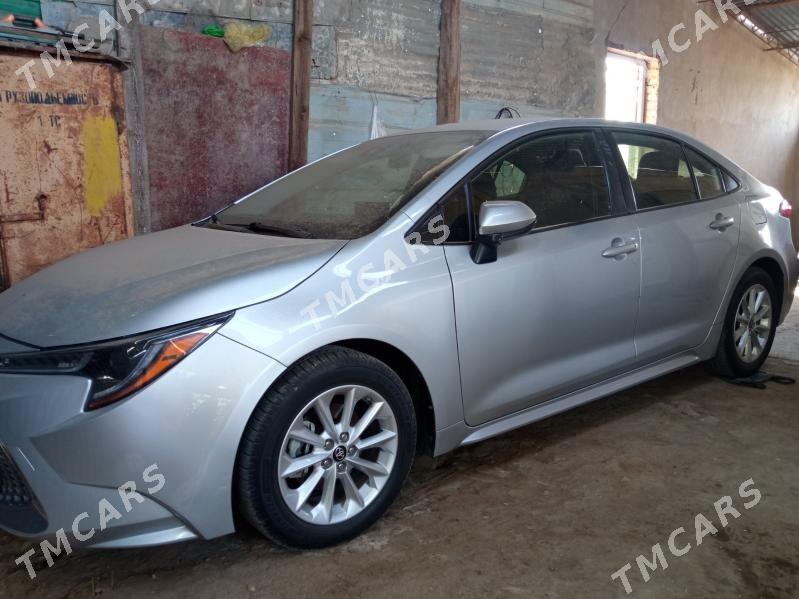 Toyota Corolla 2021 - 238 000 TMT - Türkmenabat - img 3