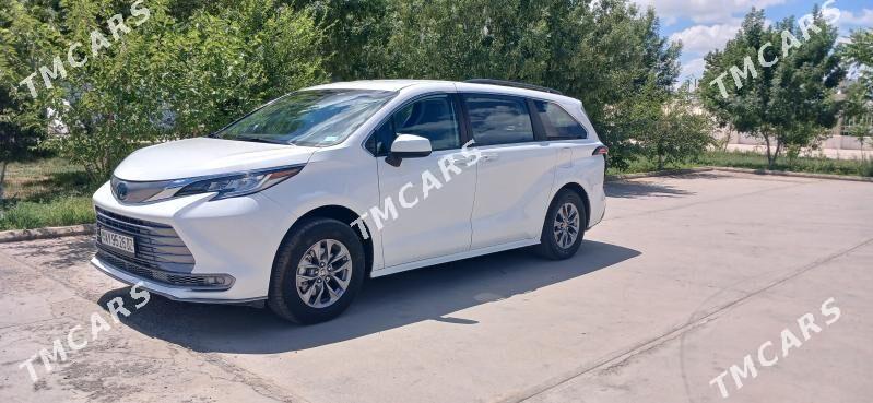 Toyota Sienna 2021 - 490 000 TMT - Daşoguz - img 2
