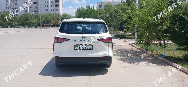 Toyota Sienna 2021 - 490 000 TMT - Daşoguz - img 3