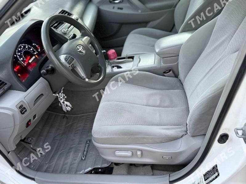 Toyota Camry 2010 - 172 000 TMT - Бузмеин - img 6