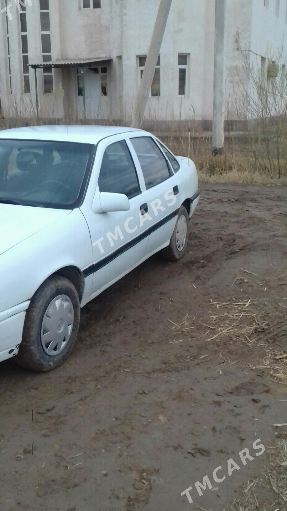 Opel Vectra 1992 - 26 000 TMT - Akdepe - img 2
