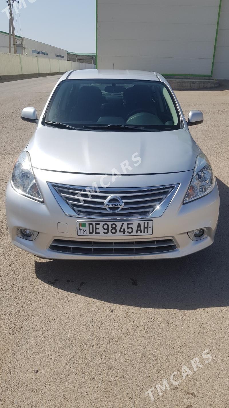 Nissan Versa 2012 - 115 000 TMT - Бахарден - img 4