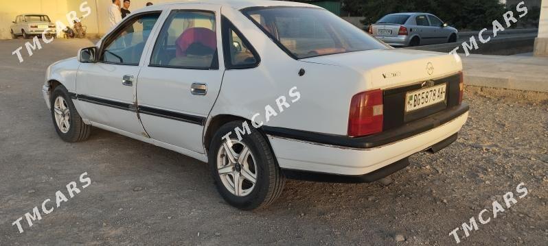 Opel Vectra 1993 - 20 000 TMT - Ak bugdaý etraby - img 4