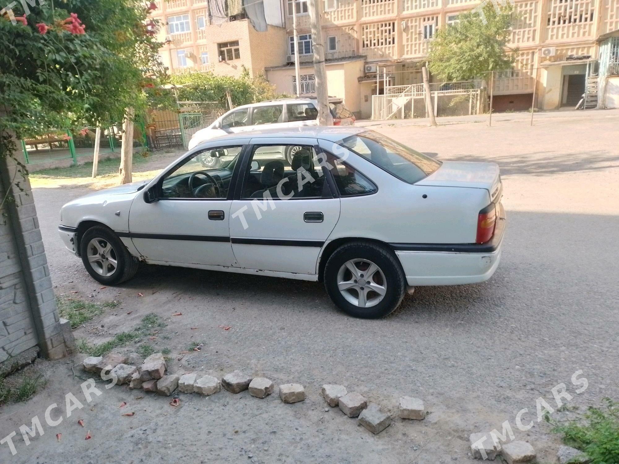 Opel Vectra 1995 - 28 000 TMT - Mary - img 5