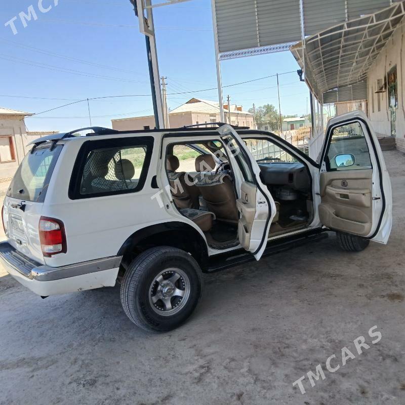 Nissan Pathfinder 1997 - 60 000 TMT - Gurbansoltan Eje - img 3