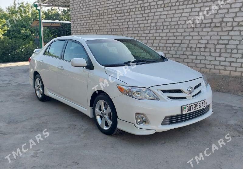 Toyota Corolla 2013 - 186 000 TMT - Ашхабад - img 3